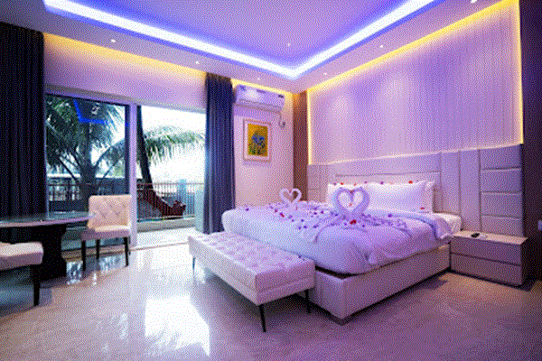 Romantic Couple Hotels